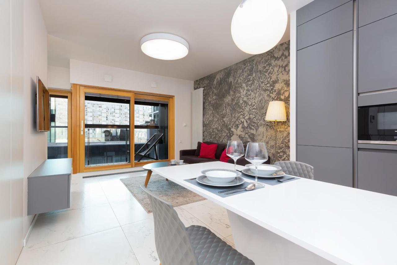 وارسو Mennica Residence - City Center Apartments By Noclegi Renters المظهر الخارجي الصورة